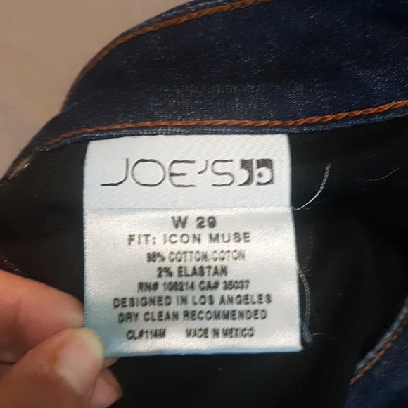 Joe's Jeans flared dark wash Icon Muse style size 29 long - Picture 3 of 5